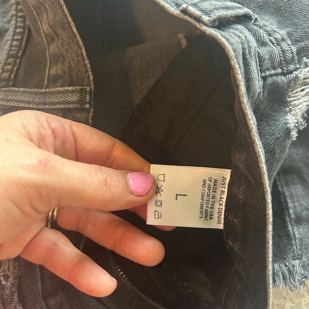 Just Black Denim Made In The USA Large distressed Raw Hew Shorts